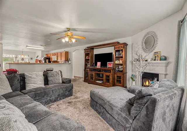 Photo 3 of Single family home for sale at 1005 Windsor Ln, Forney, TX 75126 | MLS# 21271173 | Listing updated on 2026-09-23