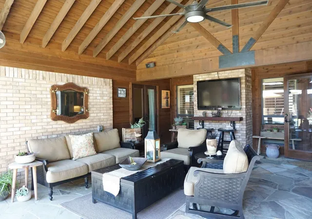 Photo 4 of Sale Pending at 715 Clayton Cir, Coppell, TX 75019 | MLS# 21274667 | Listing updated on 2026-07-13