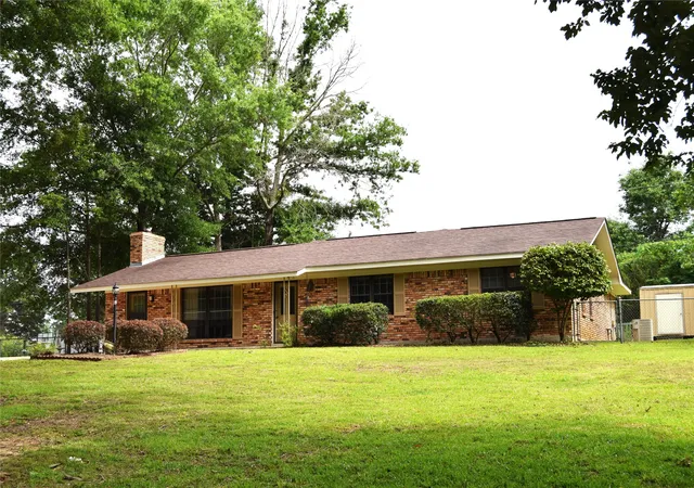 1st image of 902 Hinton St, Minden, LA 71055 | MLS# 21271572