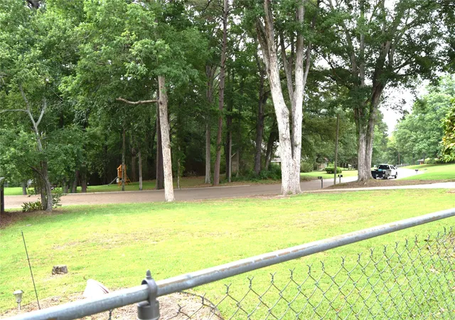 28th image of 902 Hinton St, Minden, LA 71055 | MLS# 21271572