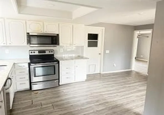 Photo 3 of Single family home for sale at 1213 Annapolis Dr, Richardson, TX 75081 | MLS# 21274699 | Listing updated on 2026-09-18