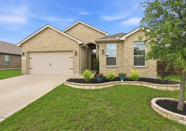 Photo 1 of Single family home for sale at 512 Dunster Ln, Fort Worth, TX 76131 | MLS# 21274138 | Listing updated on 2026-07-25