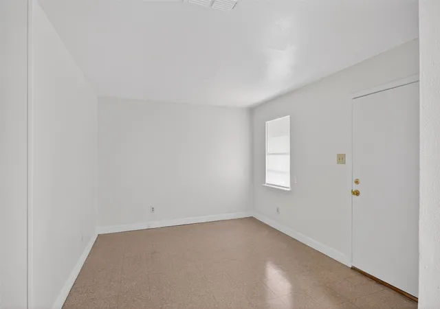 Photo 3 of Single family home for sale at 109 N Greenbrook Loop, Shreveport, LA 71106 | MLS# 21274720 | Listing updated on 2026-07-18
