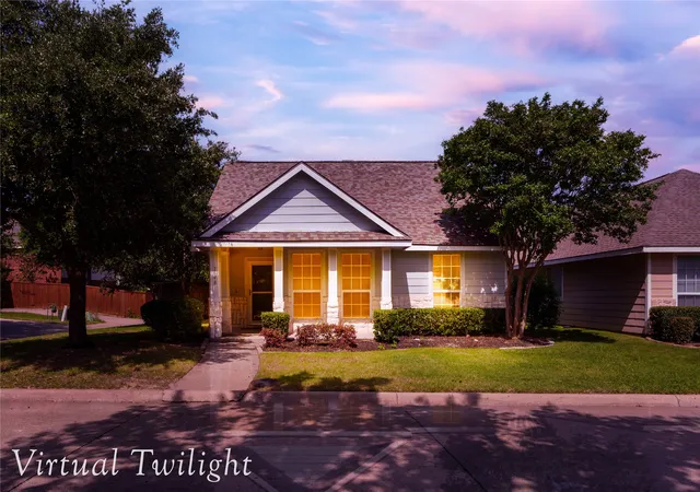 Photo 4 of Single family home for sale at 3648 Temecula Creek Trl, Mc Kinney, TX 75070 | MLS# 21273357 | Listing updated on 2026-10-01