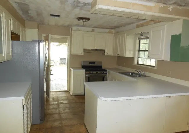 5th image of 1104 Foreman Rd, Doyline, LA 71023 | MLS# 21274776