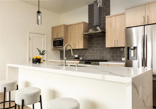 Photo 1 of Condo for sale at 1901 S Harwood St #106, Dallas, TX 75215 | MLS# 21274777 | Listing updated on 2026-10-07
