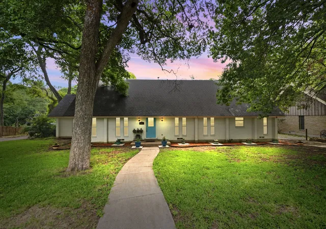 Photo 2 of Single family home for sale at 9432 Dixie Ln, Dallas, TX 75228 | MLS# 21243655 | Listing updated on 2026-08-31