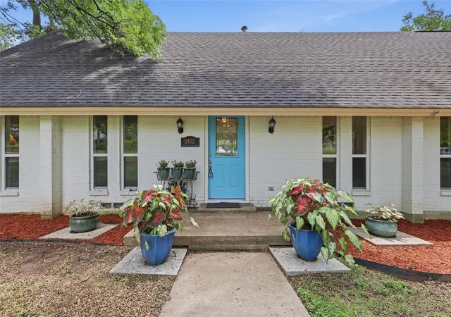 Photo 2 of Single family home for sale at 9432 Dixie Ln, Dallas, TX 75228 | MLS# 21243655 | Listing updated on 2026-08-31