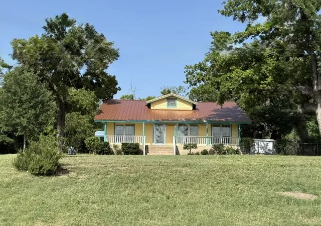 Homes for sale in Stephenville, TX | 624 Alexander Dr, Stephenville, TX 76401 | MLS# 21274913