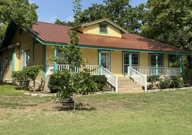 Homes for sale in Stephenville, TX | 624 Alexander Dr, Stephenville, TX 76401 | MLS# 21274913