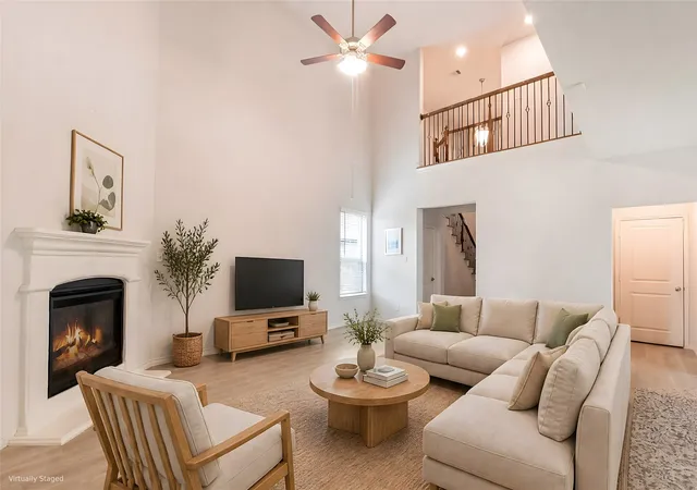 Photo 3 of Single family home for sale at 1828 Wagner Dr, Mc Kinney, TX 75071 | MLS# 21273287 | Listing updated on 2026-08-14