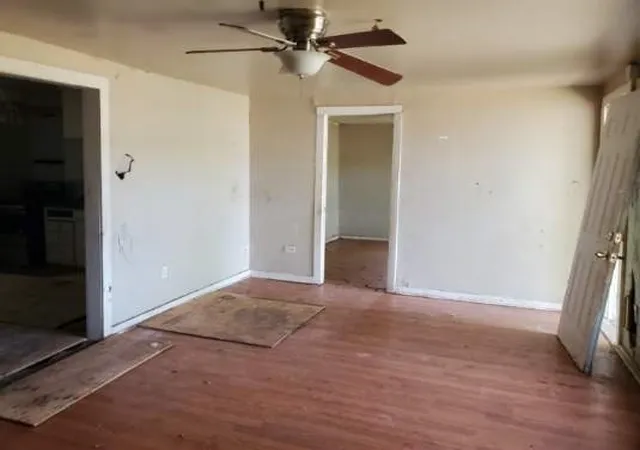 Photo 2 of Sale Pending at 918 Sammons St, Abilene, TX 79605 | MLS# 21273881 | Listing updated on 2026-08-28