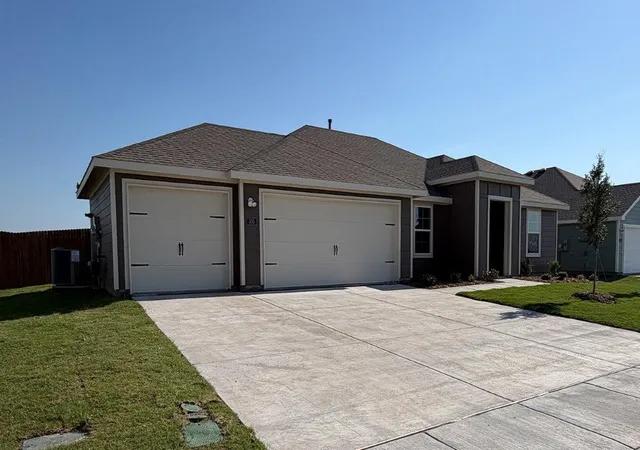 Photo 2 of Sale Pending at 505 Northern Red Dr, Josephine, TX 75189 | MLS# 21274987 | Listing updated on 2026-07-20