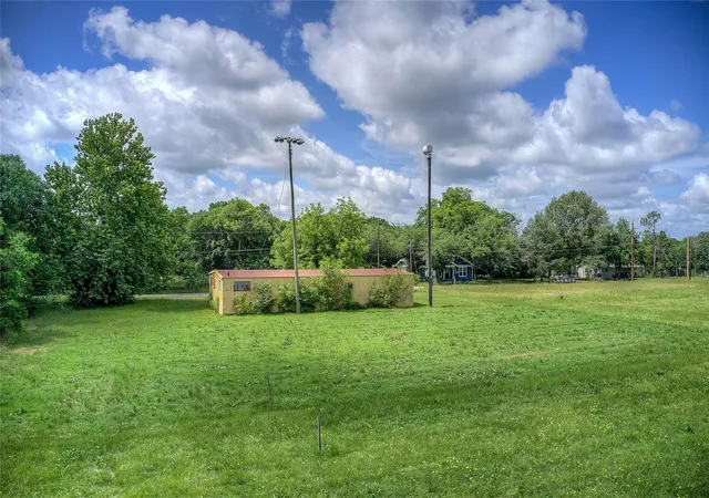 Photo 1 of Land for sale at 414 N Neal St, Commerce, TX 75428 | MLS# 21275034 | Listing updated on 2026-05-25