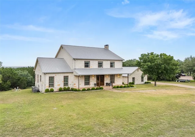 Homes for sale in China Spring, TX | 400 Kandus Cvs, China Spring, TX 76633 | MLS# 21275006
