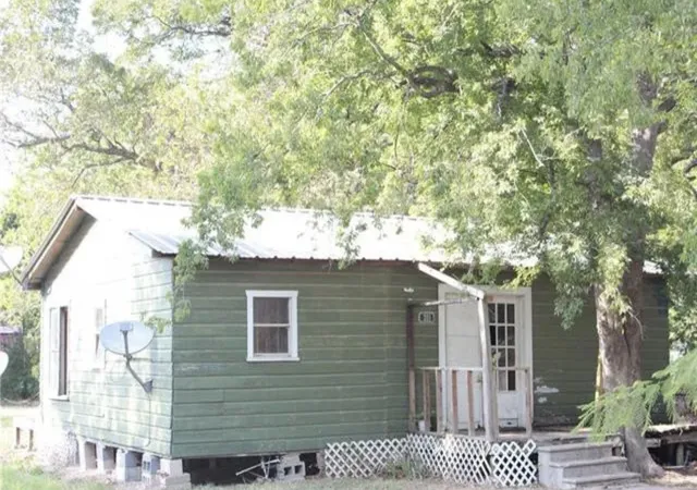 Homes for sale in Streetman, TX | 301 E Wood St, Streetman, TX 75859 | MLS# 21275050
