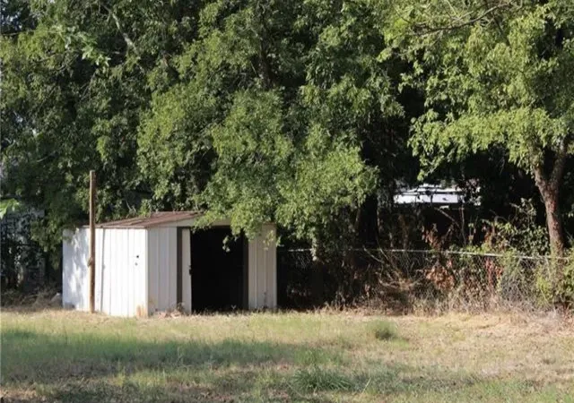 Homes for sale in Streetman, TX | 301 E Wood St, Streetman, TX 75859 | MLS# 21275050