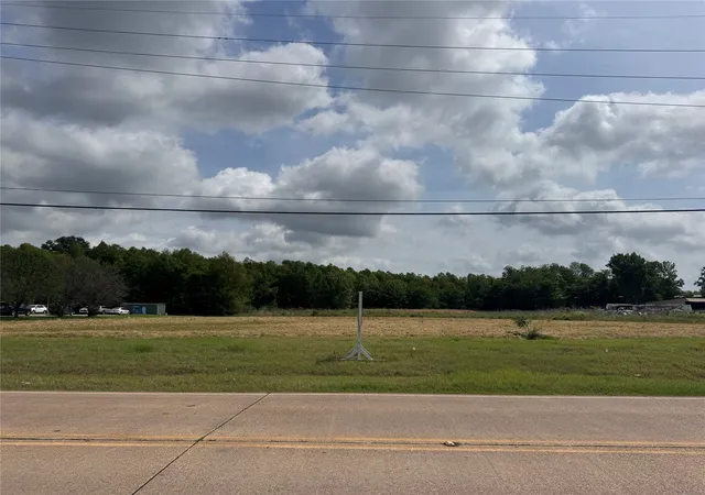 4th image of 4067 Viking Dr, Bossier City, LA 71111 | MLS# 21275056