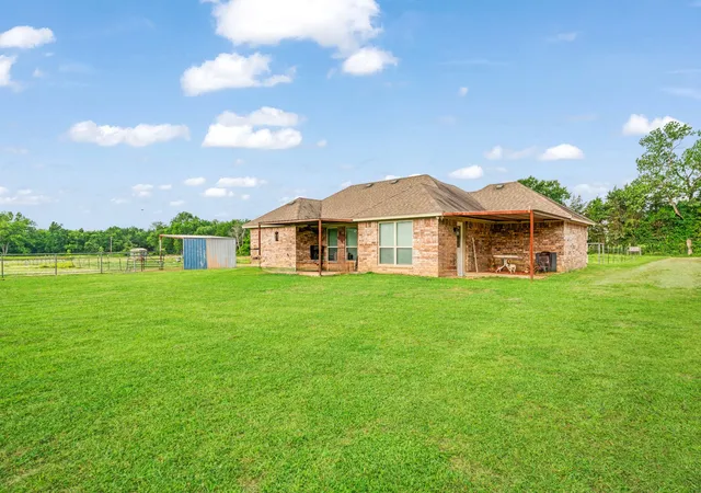 Homes for sale in Sumner, TX | 1890 County Road 34520, Sumner, TX 75486 | MLS# 21272068