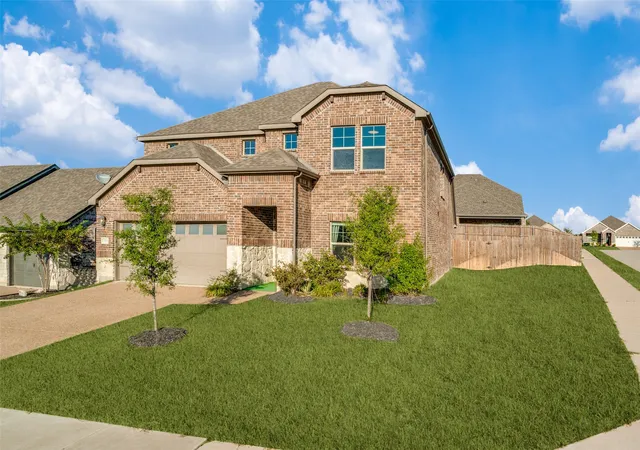 Photo 1 of Sale Pending at 1900 Boulder Creek Trl, Melissa, TX 75454 | MLS# 21275119 | Listing updated on 2026-07-19