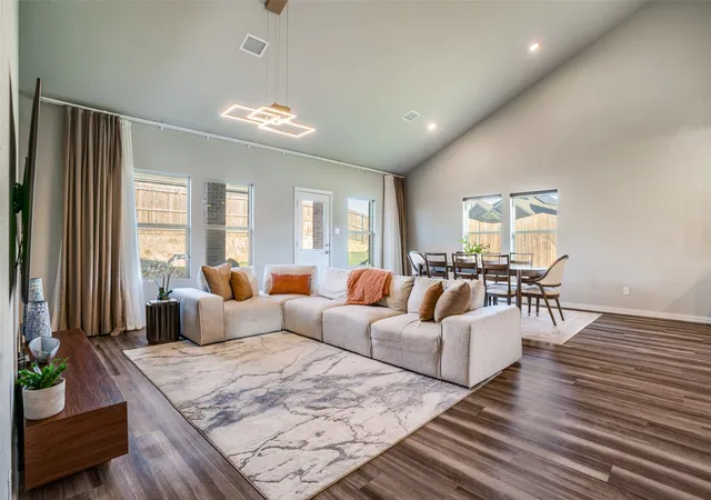 Photo 4 of Sale Pending at 1900 Boulder Creek Trl, Melissa, TX 75454 | MLS# 21275119 | Listing updated on 2026-07-19