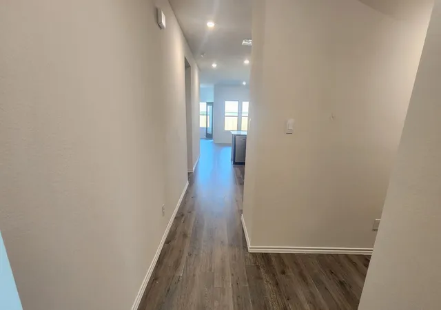 Photo 3 of Single family home for sale at 502 Saddle Blanket Dr, Nevada, TX 75173 | MLS# 21275192 | Listing updated on 2026-10-02