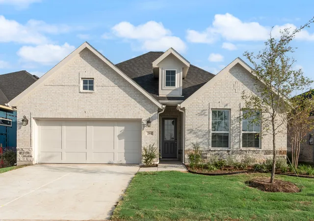 Photo 2 of Sale Pending at 201 Hatherley St, Little Elm, TX 75068 | MLS# 21275121 | Listing updated on 2026-08-29