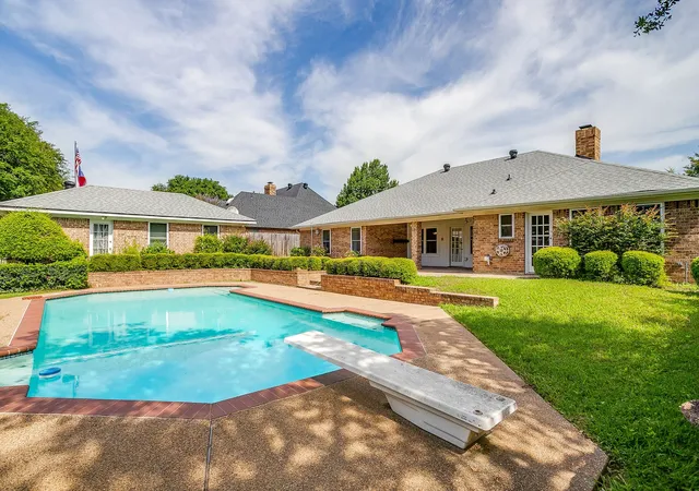 Homes for sale in Bedford, TX | 1516 Wimberly Ct, Bedford, TX 76021 | MLS# 21274769