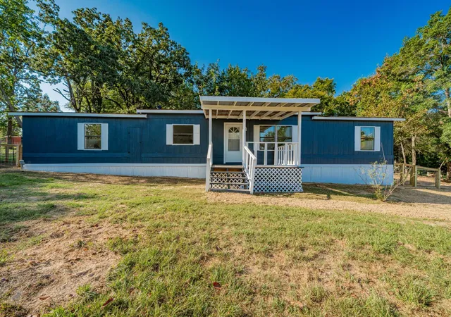 Homes for sale in Mabank, TX | 106 Creekwood Dr, Mabank, TX 75156 | MLS# 21275290
