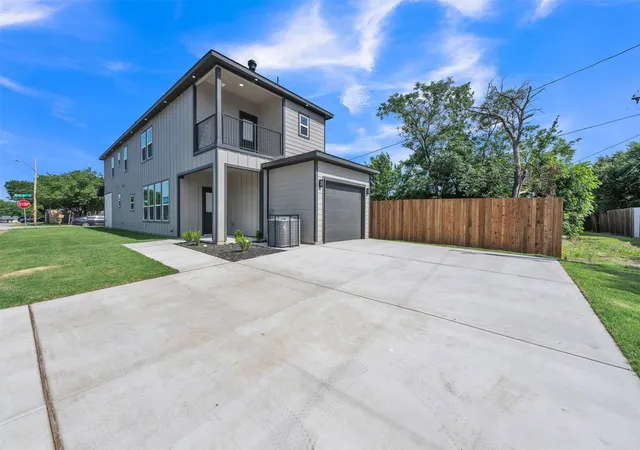 40th image of 225 Nw 16th St, Grand Prairie, TX 75050 | MLS# 21273104