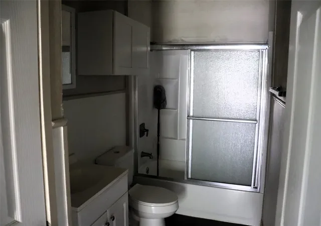 Photo 4 of Single family home for sale at 2510 Gilmer St, Caddo Mills, TX 75135 | MLS# 21270591 | Listing updated on 2026-07-07