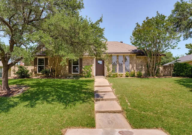 Photo 1 of Sale Pending at 3406 Windridge Dr, Garland, TX 75043 | MLS# 21271055 | Listing updated on 2026-08-23