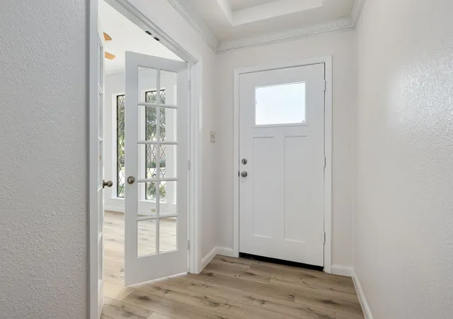 Photo 3 of Sale Pending at 3406 Windridge Dr, Garland, TX 75043 | MLS# 21271055 | Listing updated on 2026-08-23