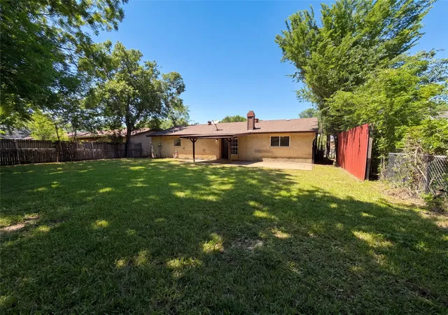17th image of 1500 Janann Ave, Arlington, TX 76014 | MLS# 21275173