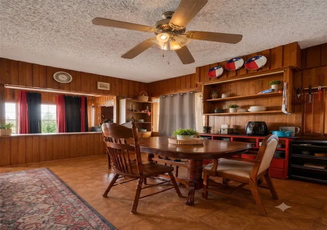 Homes for sale in Eastland, TX | 810 W Plummer St, Eastland, TX 76448 | MLS# 21274899