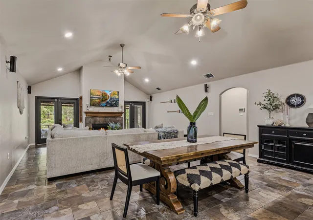 Photo 3 of Single family home for sale at 129 Donna Dr, Gun Barrel City, TX 75156 | MLS# 21275239 | Listing updated on 2026-09-25