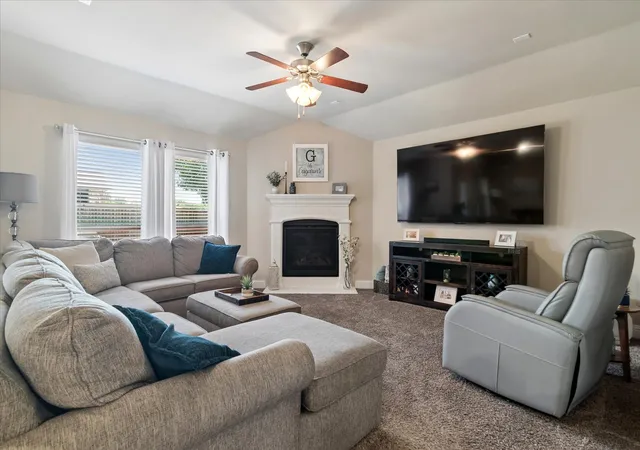 Photo 3 of Single family home for sale at 3609 Bastrop St, Melissa, TX 75454 | MLS# 21275532 | Listing updated on 2026-08-28