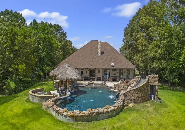 Homes for sale in Brownsboro, TX | 12075 Hwy 31 East, Brownsboro, TX 75756 | MLS# 21275485