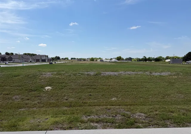Homes for sale in Leonard, TX | 102 Nokita Dr, Leonard, TX 75452 | MLS# 21275638
