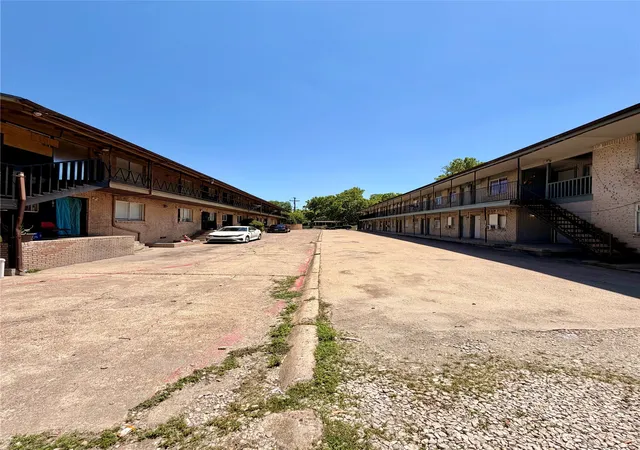 12th image of 4523, 4535, 4601 Reiger Ave, Dallas, TX 75246 | MLS# 21275565
