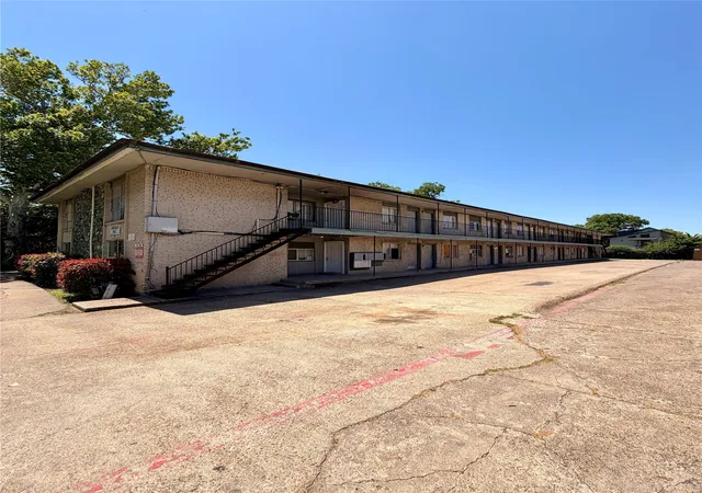 Homes for sale in Dallas, TX | 4523, 4535, 4601 Reiger Ave, Dallas, TX 75246 | MLS# 21275565