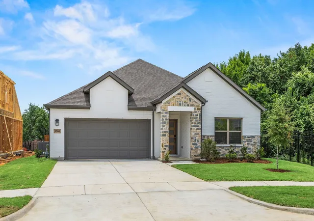 Photo 1 of Sale Pending at 3300 Goshawk Dr, Denton, TX 76208 | MLS# 21275714 | Listing updated on 2026-08-22