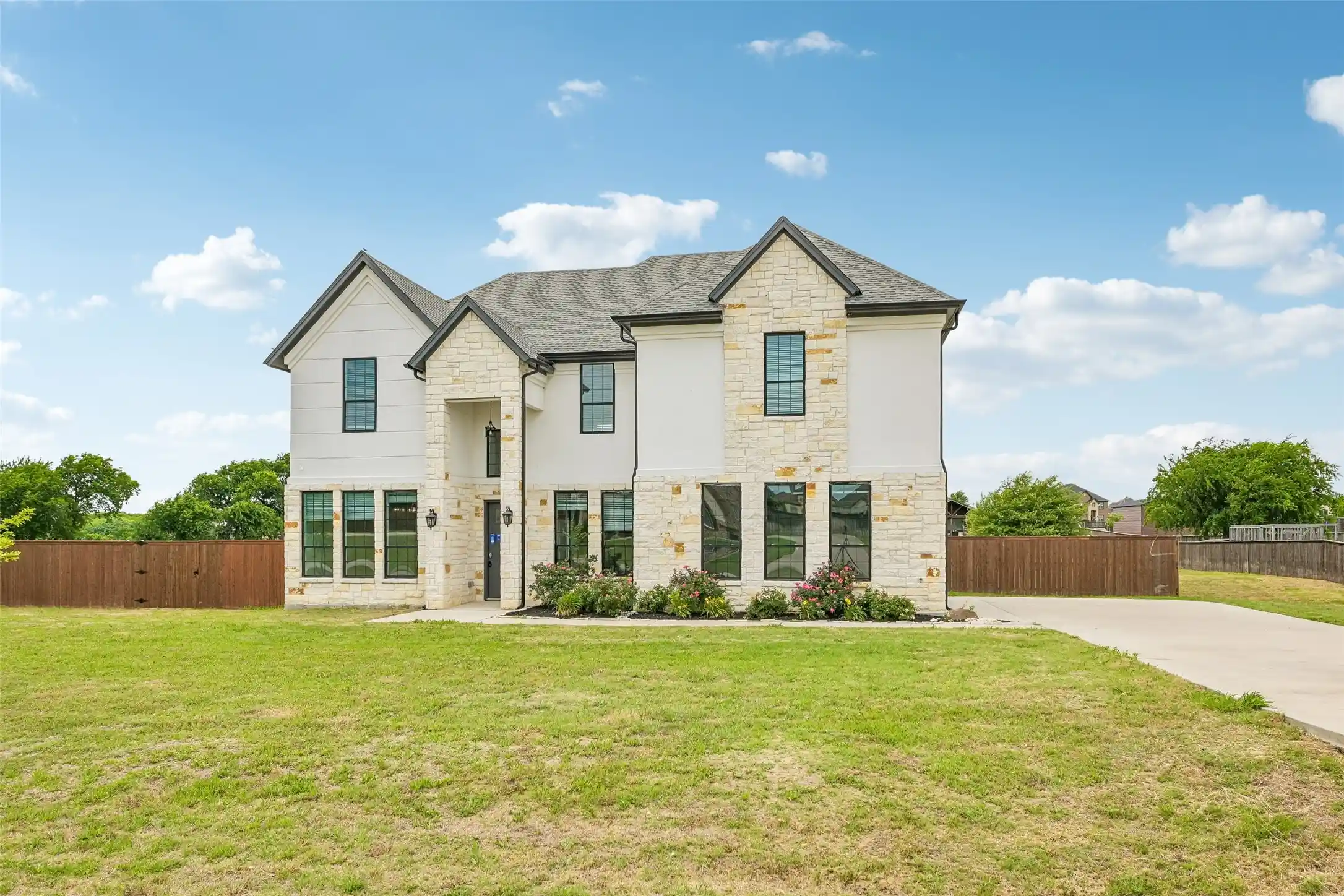 Single family home for sale at 681 Davenport Dr, Waxahachie, TX 75167 | MLS# 21275430