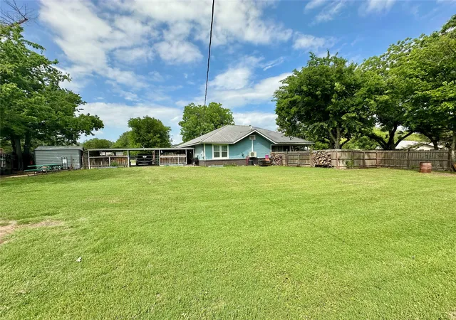 Homes for sale in Ranger, TX | 121 N Homer St, Ranger, TX 76470 | MLS# 21275779