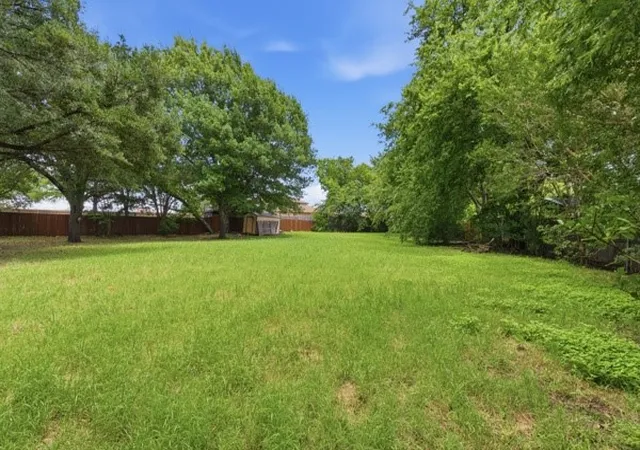 22nd image of 714 S Deerfield Cir, Arlington, TX 76015 | MLS# 21276003