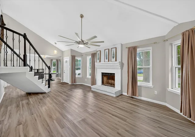 Photo 2 of Sale Pending at 3025 David Dr, Rowlett, TX 75088 | MLS# 21260607 | Listing updated on 2026-08-27