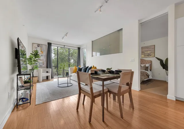 Photo 3 of Condo for sale at 4040 N Hall St #304, Dallas, TX 75219 | MLS# 21276017 | Listing updated on 2026-10-03