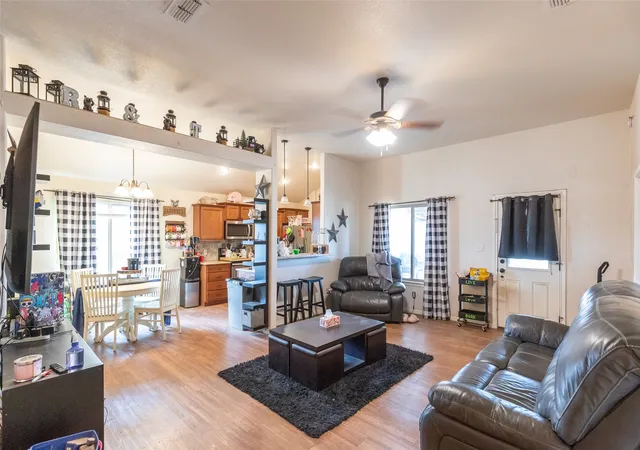 Photo 2 of Sale Pending at 324 Foxtrot Ln, Abilene, TX 79602 | MLS# 21276063 | Listing updated on 2026-05-29
