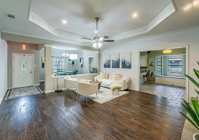 Photo 3 of Sale Pending at 3302 Oxford Dr, Rowlett, TX 75088 | MLS# 21248254 | Listing updated on 2026-09-01