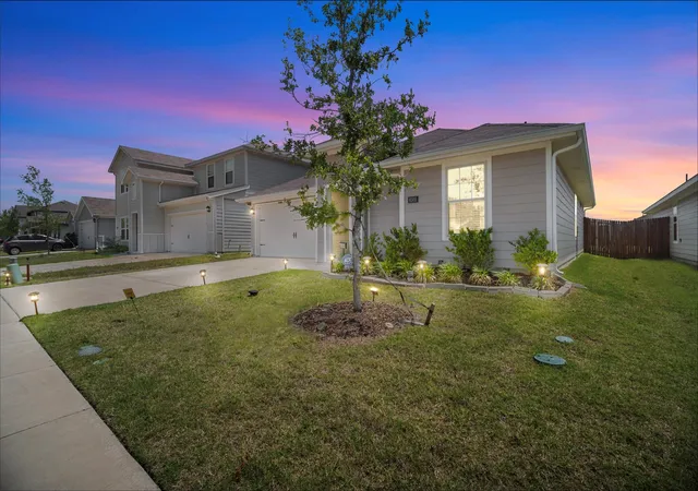 Photo 2 of Single family home for sale at 6505 Shoreline Ln, Princeton, TX 75407 | MLS# 21276057 | Listing updated on 2026-09-26